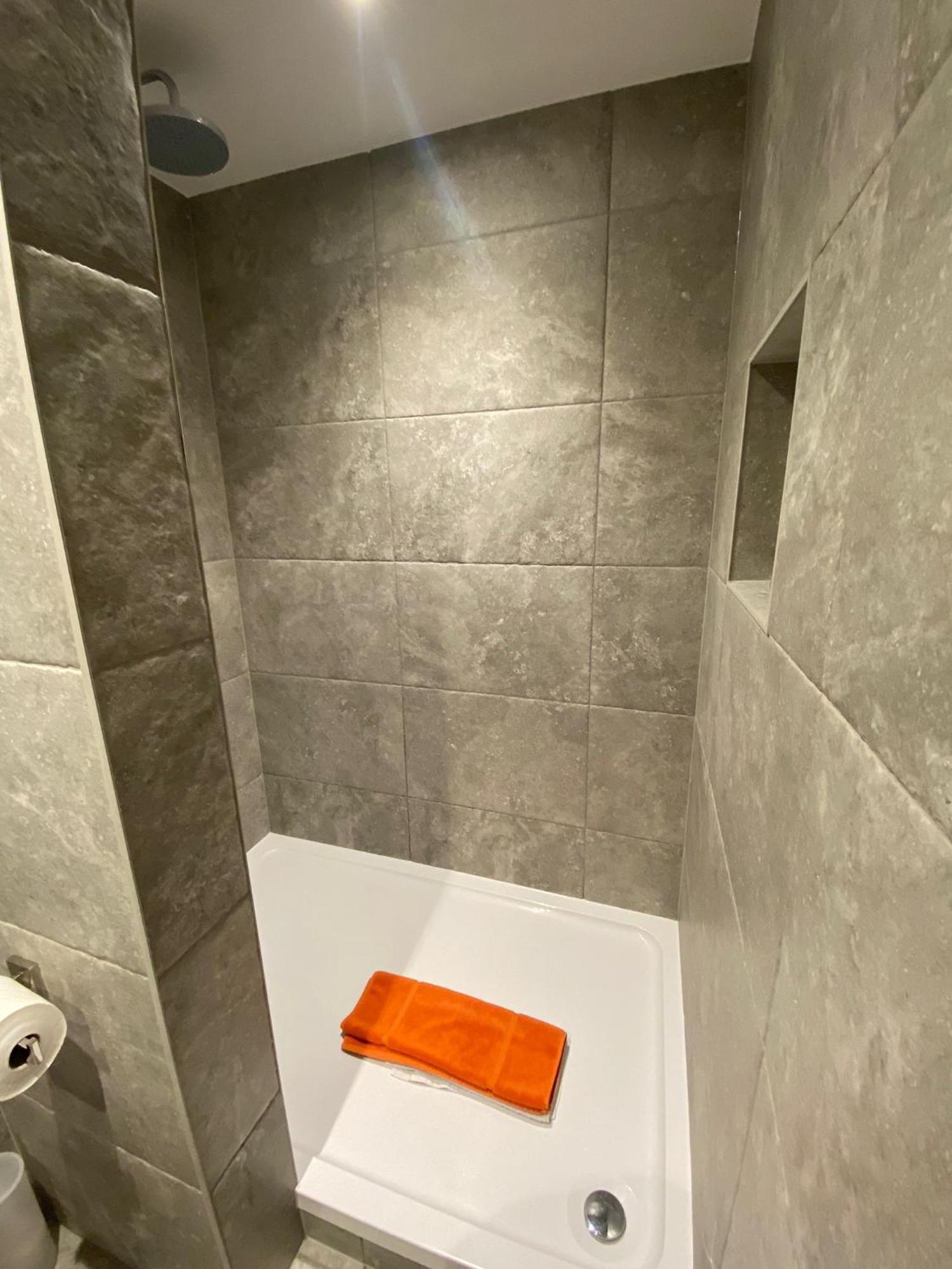 3 The View Apartments Ilfracombe - Hot Tub, Parking, Lift, Ev Ngoại thất bức ảnh
