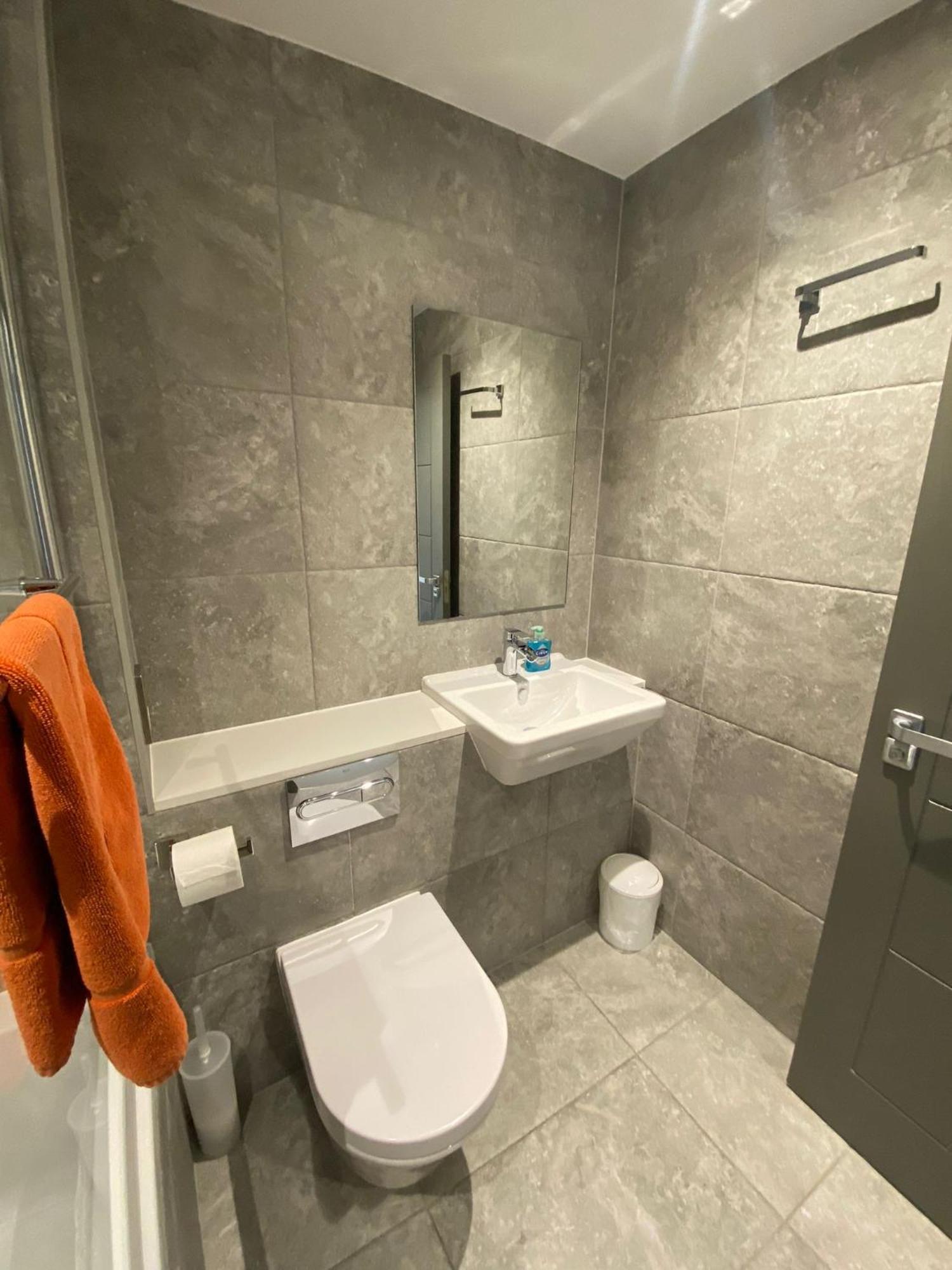 3 The View Apartments Ilfracombe - Hot Tub, Parking, Lift, Ev Ngoại thất bức ảnh